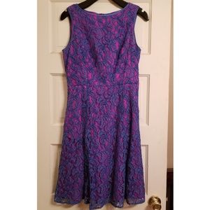 Adrianna Papell size 6 cocktail dress with pockets